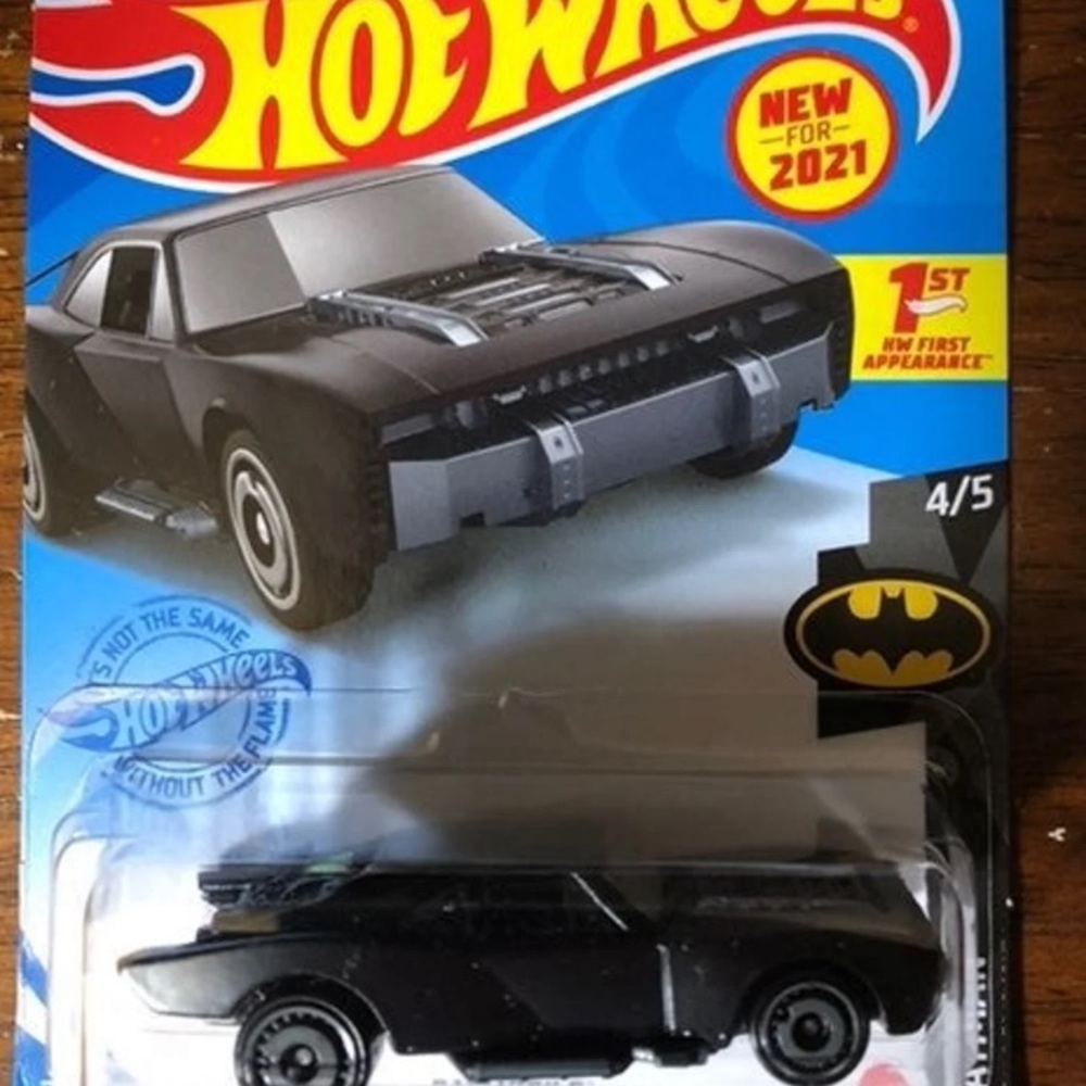 Hot Wheels DC The Batman Batmobile